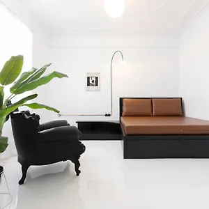 Appartement Trilogy Black, Thessaloniki